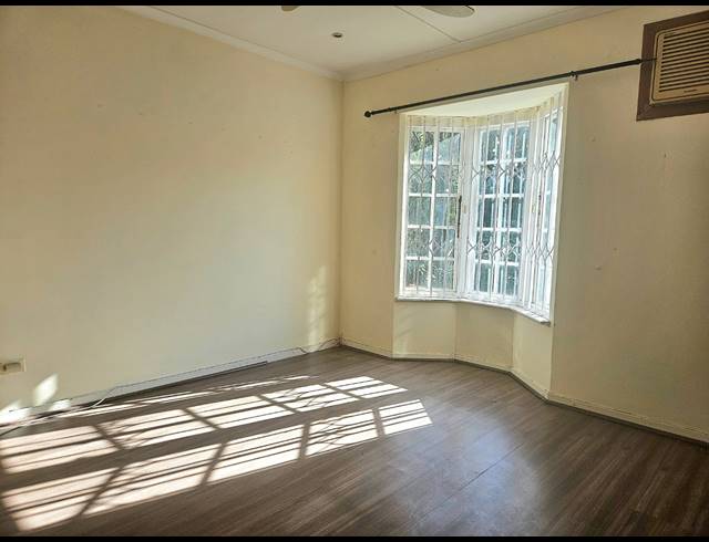 2 BEDROOM TOWNHOUSE FOR SALE IN SHERWOOD